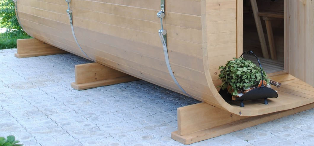 Подготовка хорошего основания под баню-бочку